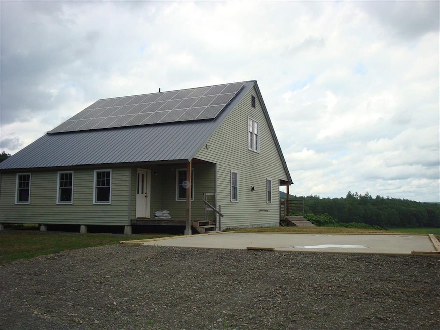 135 Winter Bell Dr, East Dummerston, VT 05346 - photo 1