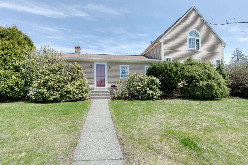 2 Mary Ann Dr, Worcester, MA 01606 - photo 1