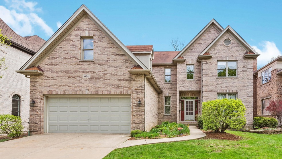 416 W 2nd St, Elmhurst, IL 60126 - photo 1