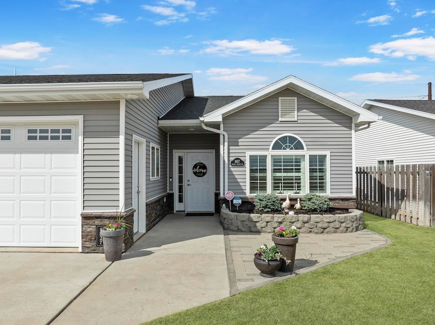 Pending $425,500