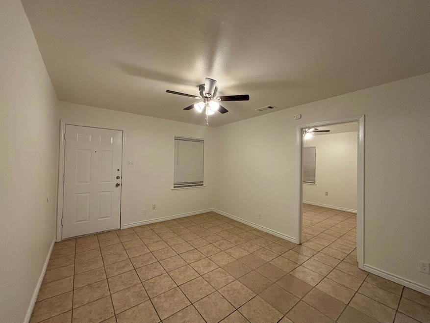 1804 W Avenue H unit D, Temple, TX 76504 - photo 1