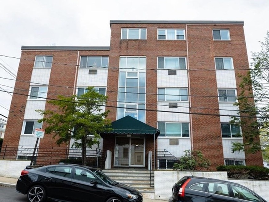 2 Larose Place unit 8, Brighton, MA 02135 - photo 1