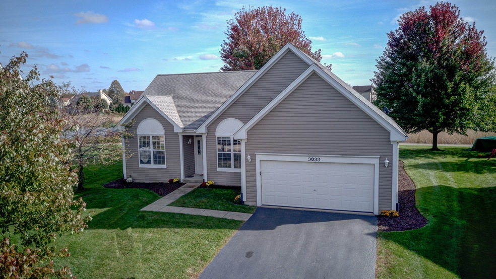 Welcome to 3033 Solitude Lane in the Savannah Subd