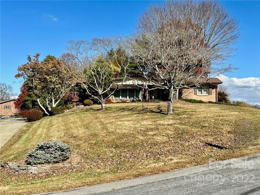 191 Keystone Dr, Asheville, NC 28806 - photo 1