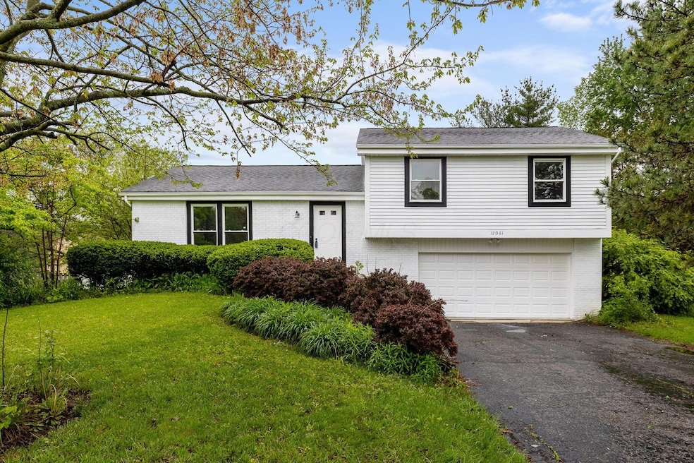 1-web-or-mls-12061HarmonRoadExt_Hommati1
