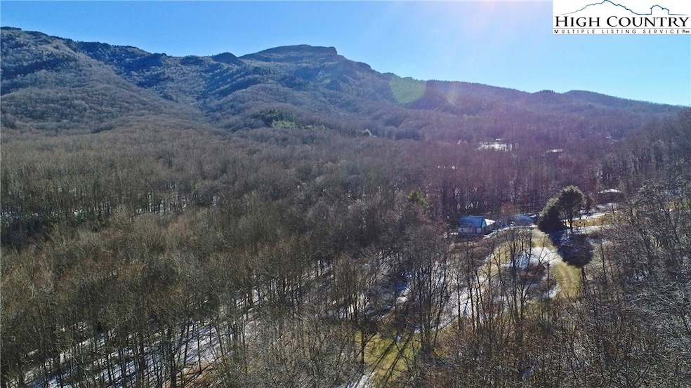 TBD S Nc Hwy 105 Jestes Cemetery Rd, Banner Elk, NC 28604 - photo 1