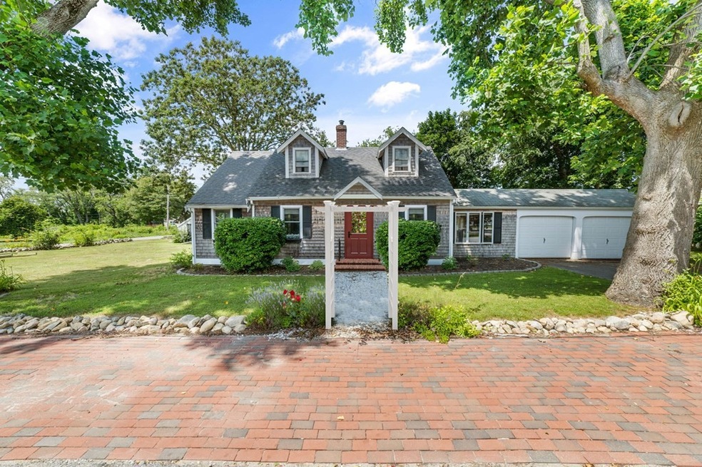 224 Webster Ave, Marshfield, MA 02050 - photo 1