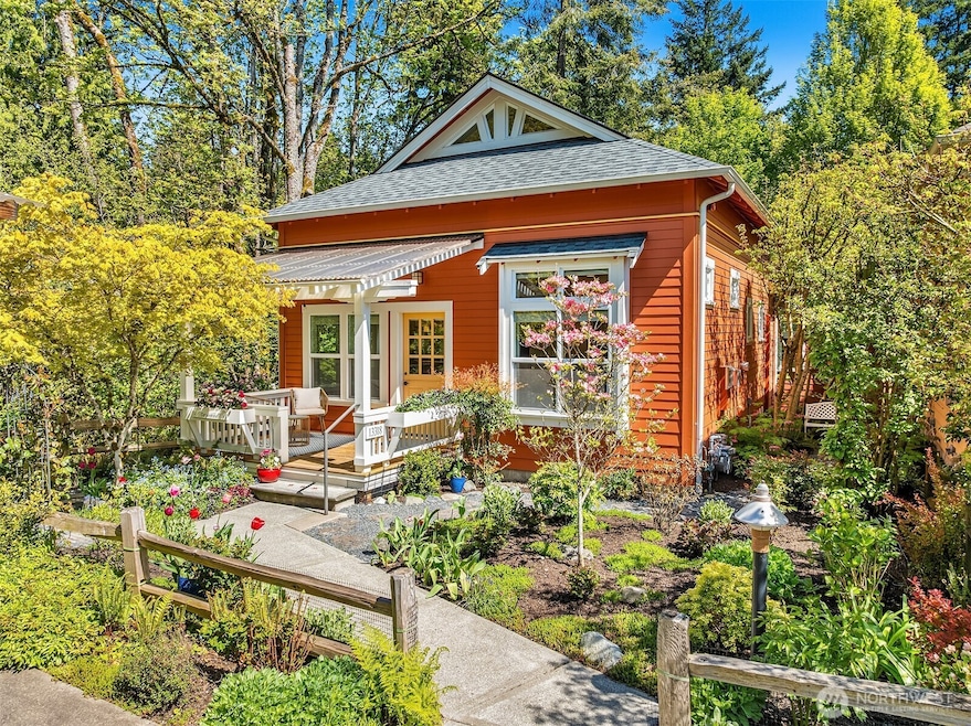 Sold $1,325,000 • Co-Listing Agent