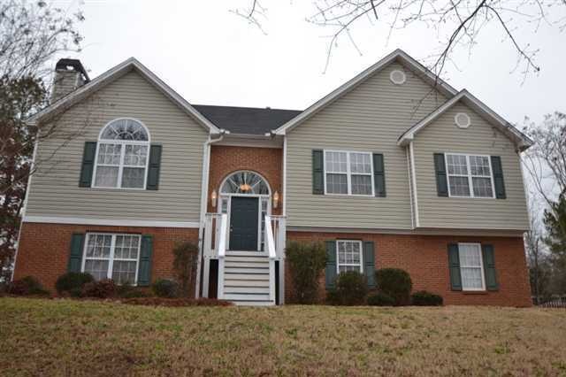 301 Black Willow Ct, Locust Grove, GA 30248 - photo 1