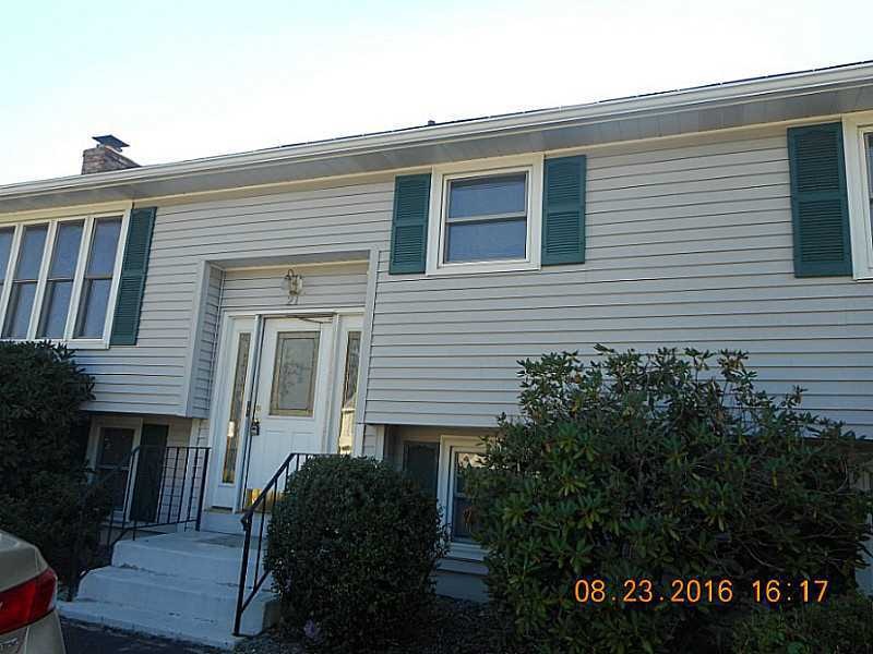 21 Glen Meadows Ct, Warwick, RI 02889 - photo 1