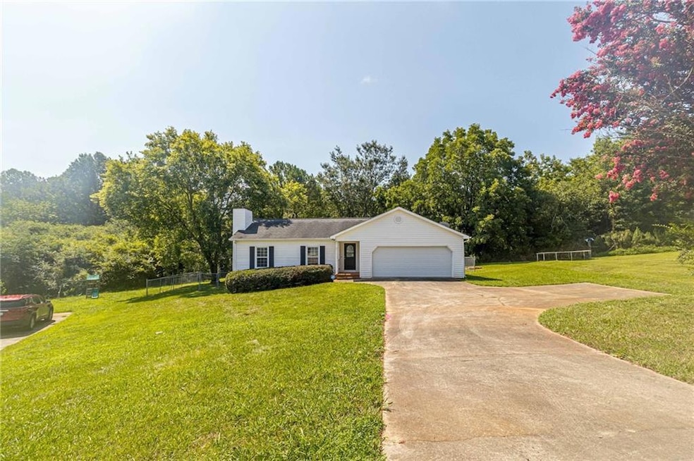 27 Crabapple Place, Carrollton, GA 30117 - photo 1