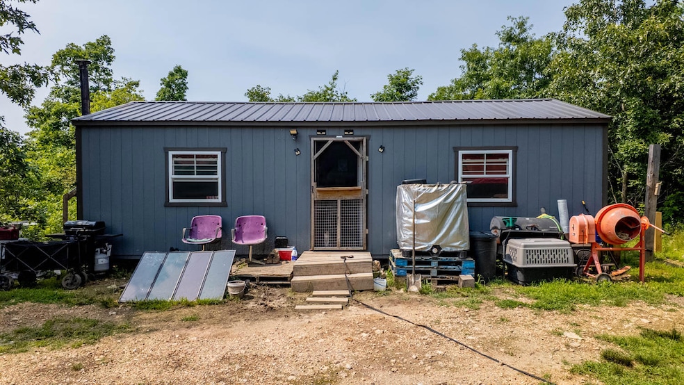 Hunting Acreage and Cabin in the Ozarks