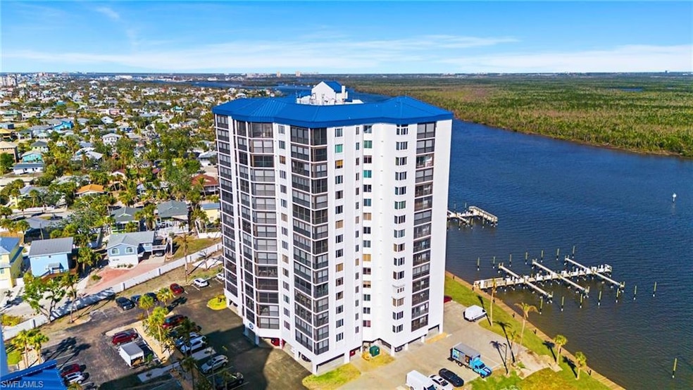 For Sale $899,000 • Co-Listing Agent
