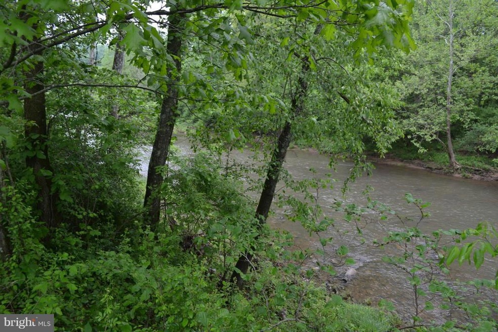 2 3 Amulet Way, Berkeley Springs, WV 25411 - photo 1