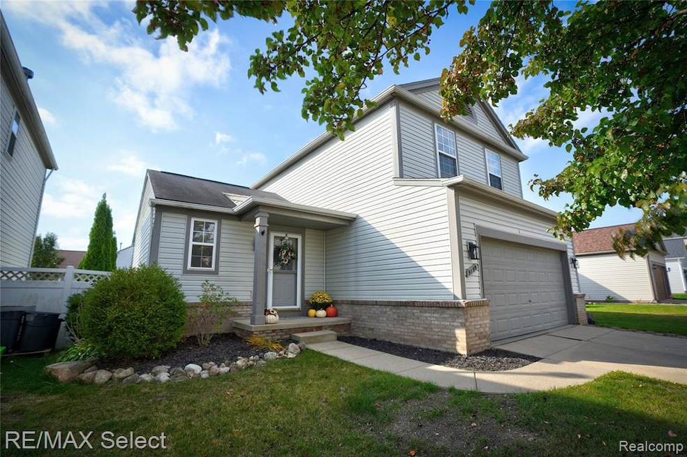 5199 Meadow Crest Cir unit 91, Holly, MI 48442 - photo 1