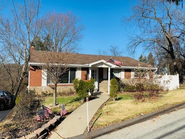 Move right into 713 Joyce Drive!