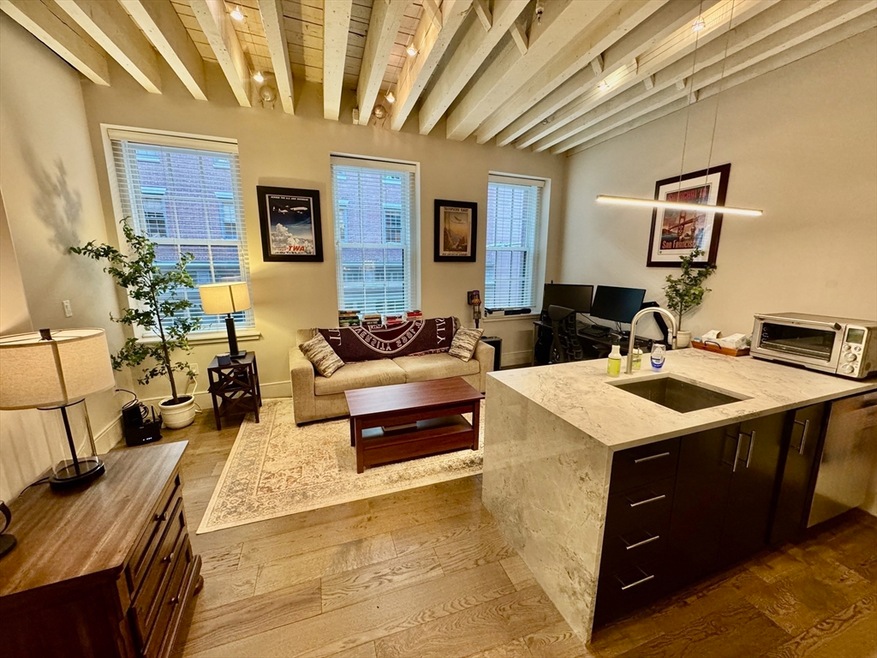 45 Broad St unit 203, Boston, MA 02109 - photo 1
