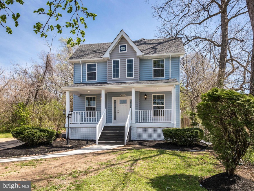 3905 48th St, Bladensburg, MD 20710 - photo 1
