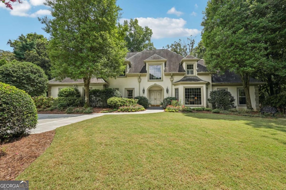Pending $1,750,000 • Co-Listing Agent