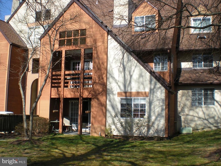 4942 Columbia Rd unit 2, Columbia, MD 21044 - photo 1