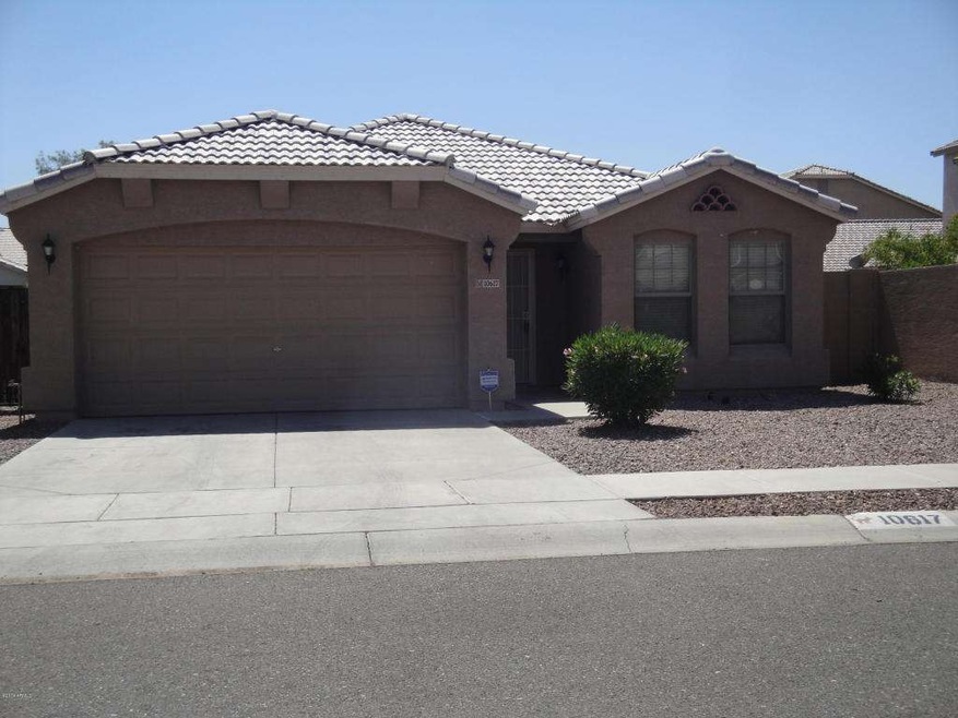 10617 W Edgemont Dr