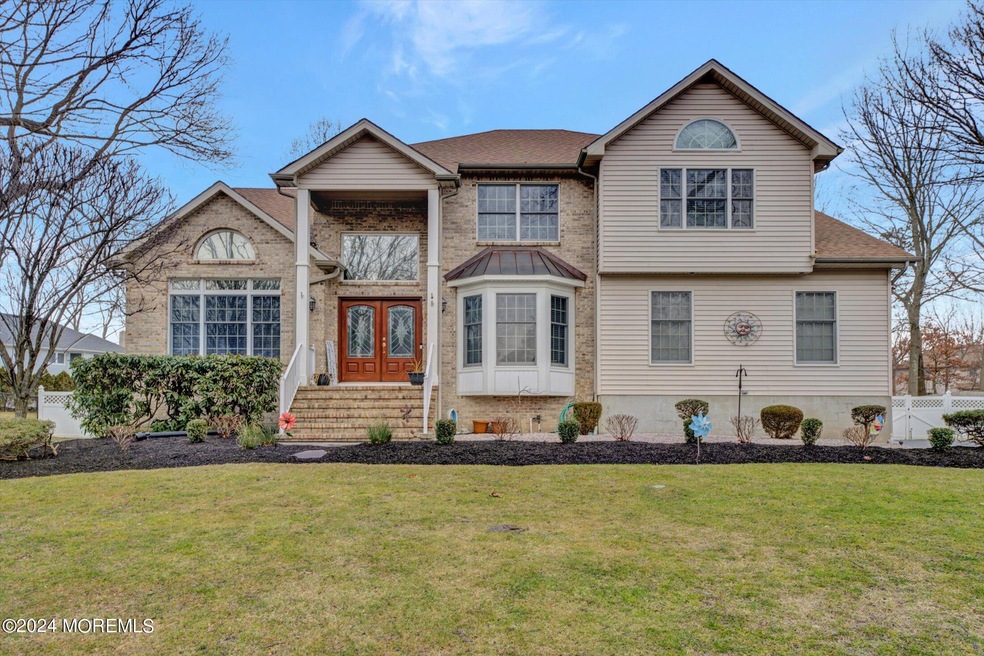 Welcome to 4 Joyce Ct.