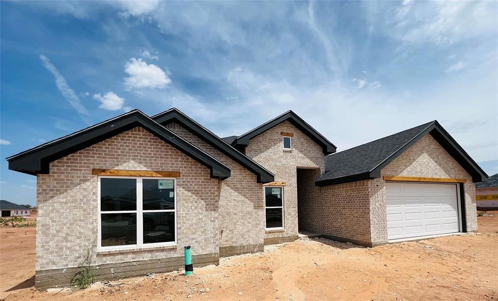 117 Gulfstream, Abilene, TX 79602 - photo 1