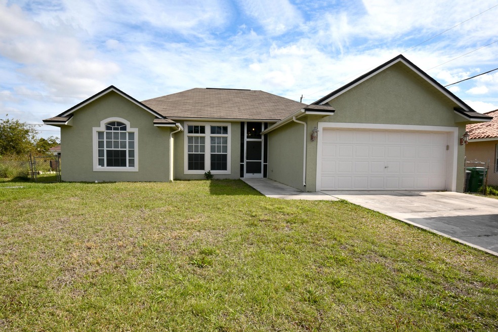 4651 SW Albacore 02