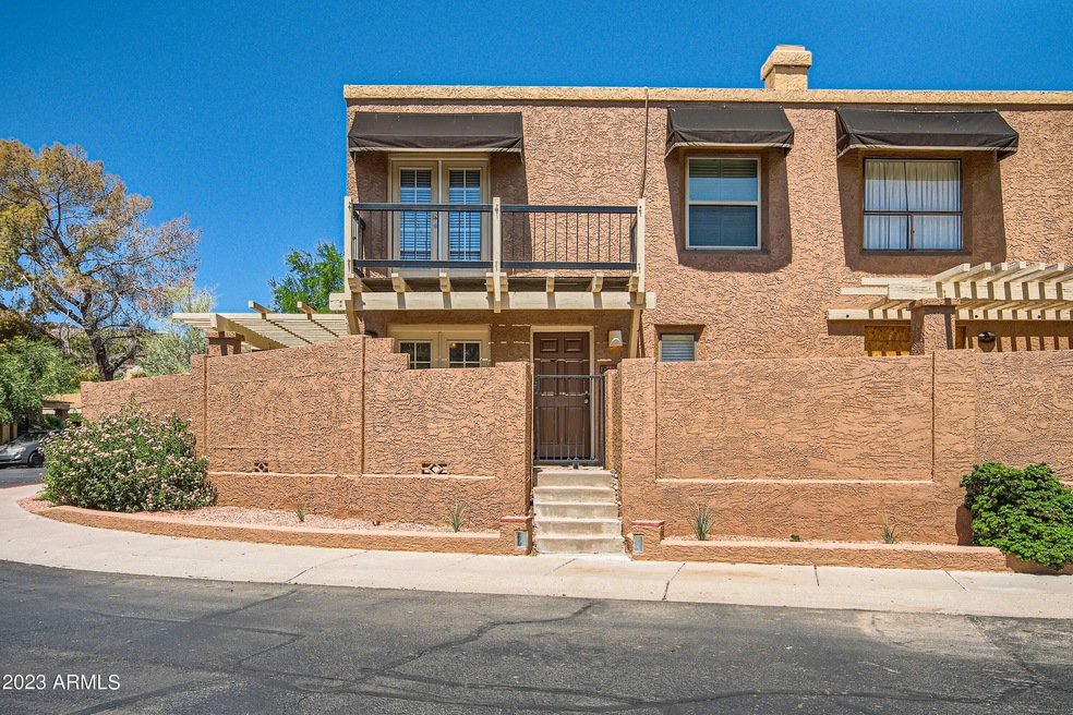 10407 N 11th St unit 1, Phoenix, AZ 85020 - photo 1