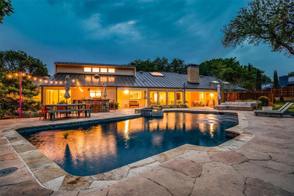 3302 Oakhurst St, Dallas, TX 75214 - photo 1