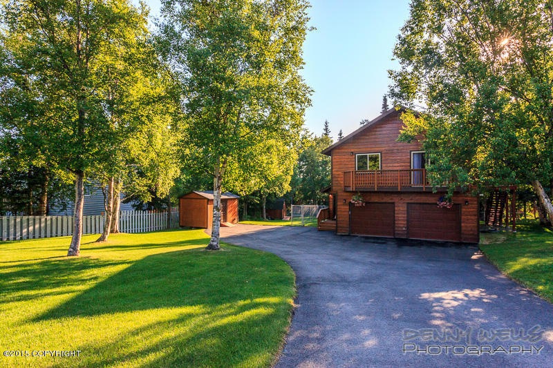 Exterior - Front-20150622-4883