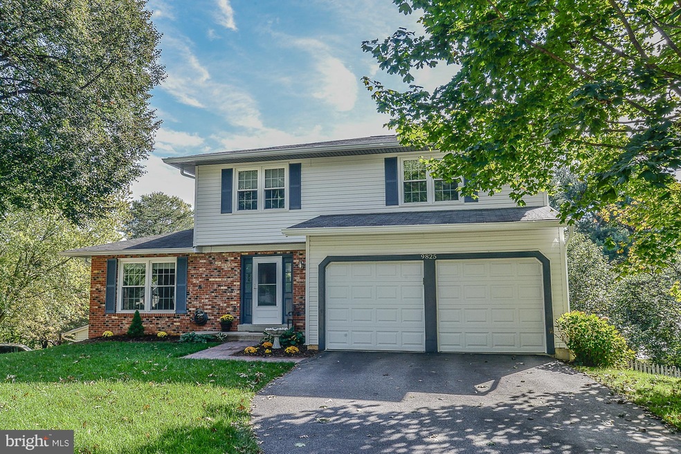 9825 Wolcott Dr, Burke, VA 22015 - photo 1