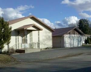 216 N Bernard St, Chewelah, WA 99109 - photo 1