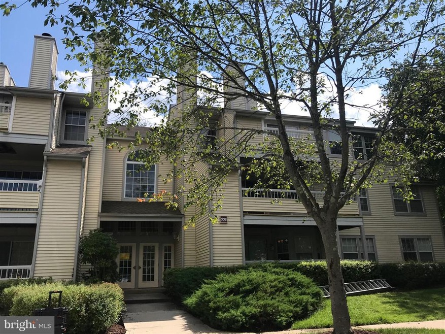 308 Trinity Ct unit 9, Princeton, NJ 08540 - photo 1
