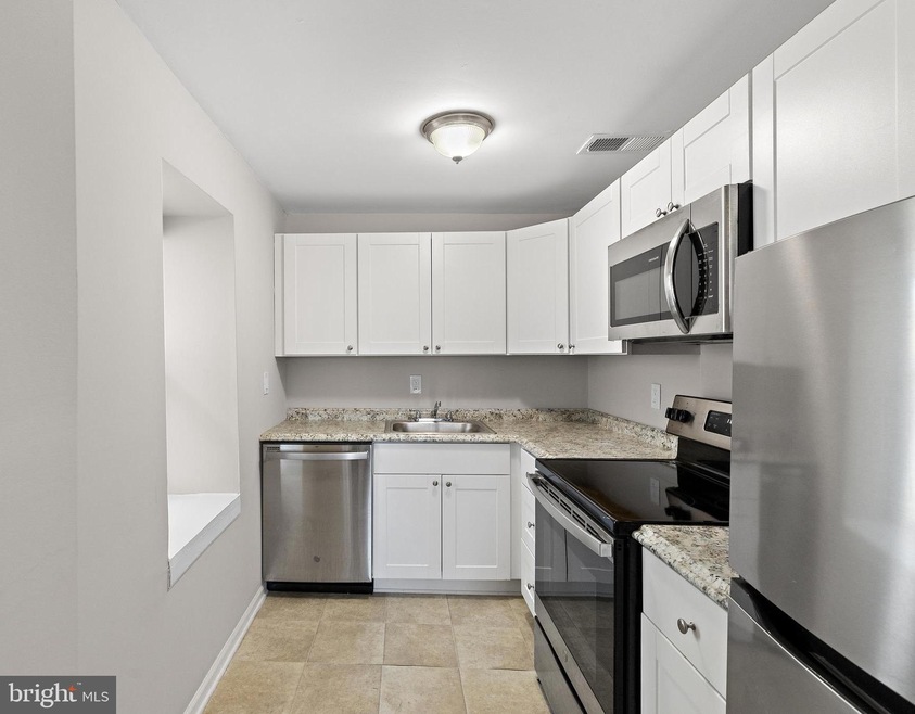 827 N Jackson St unit 3, Wilmington, DE 19806 - photo 1