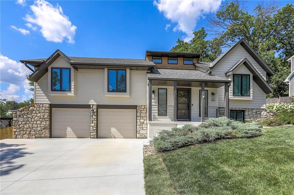 Sold • Co-Listing Agent