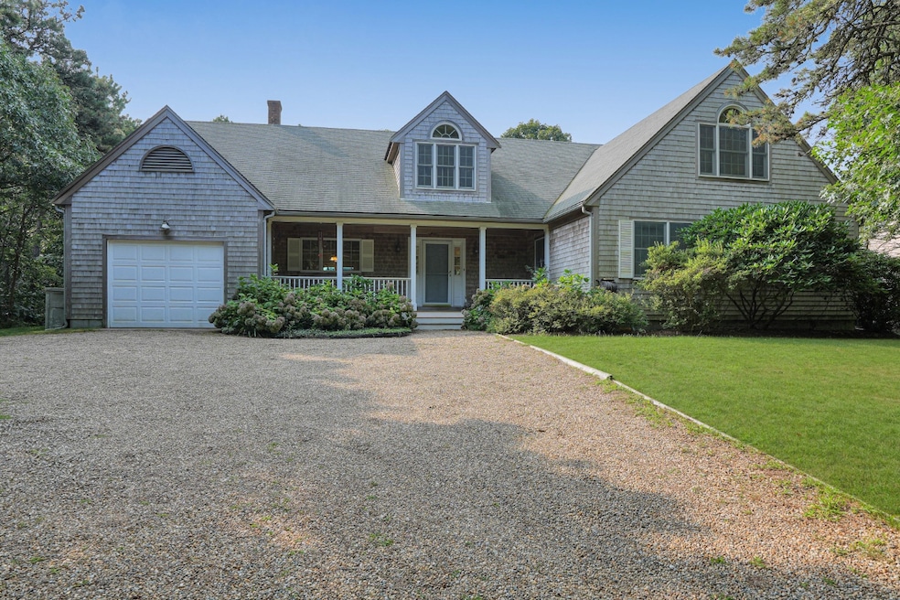 24 Dark Woods Rd, Edgartown, MA 02539 - photo 1