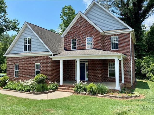 3011 Kern Dr, Salisbury, NC 28147 - photo 1