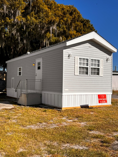 2727 U S 441 unit 38A, Okeechobee, FL 34974 - photo 1