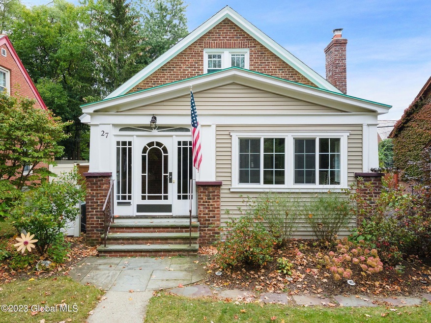 27 Van Buren St, Albany, NY 12206 - photo 1
