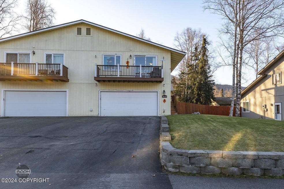 1-web-or-mls-18634 S Lowrie Loop Exports