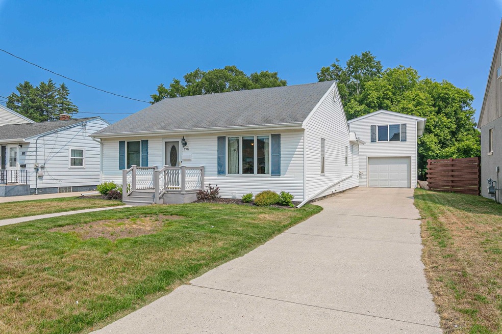 1912 12th St, Two Rivers, WI 54241 - photo 1