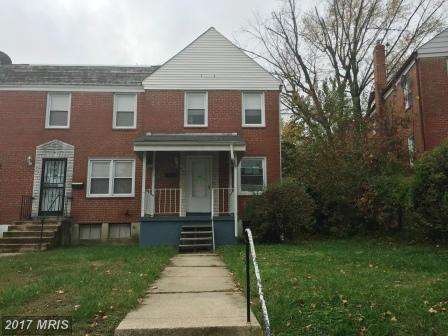 562 Lucia Ave, Baltimore, MD 21229 - photo 1