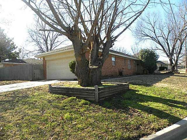 4520 NW 60th St, Oklahoma City, OK 73122 - photo 1