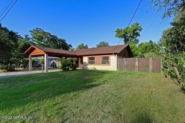 5711 Banyan Dr, Jacksonville, FL 32244 - photo 1