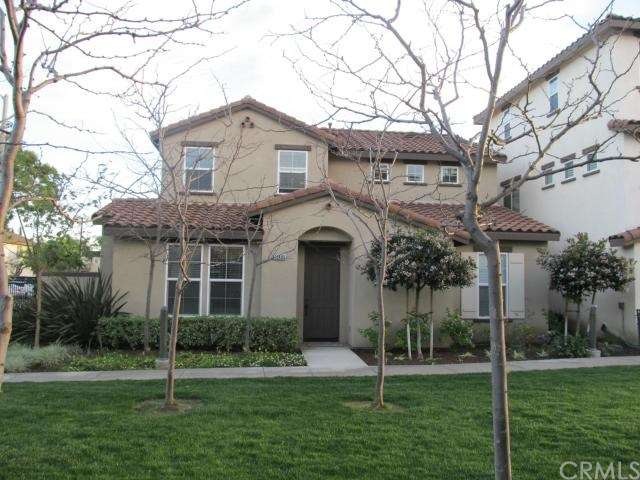 Amazing Detached Home with Lots of Curb Appeal!