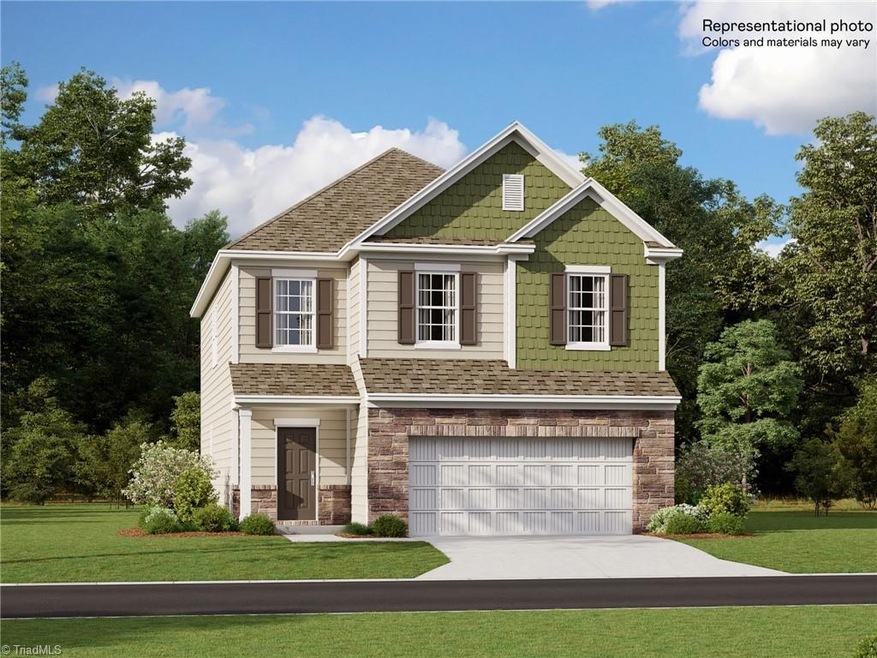 5658 Hydrangea St, Winston Salem, NC 27104 - photo 1