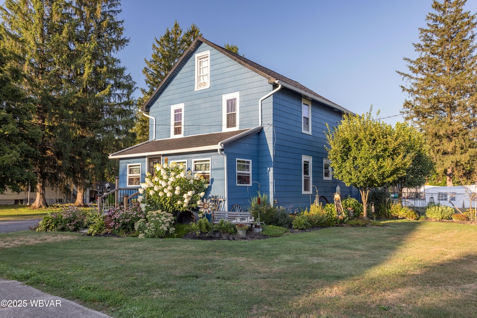 202 Proctor Ave, Elkland, PA 16920 - photo 1