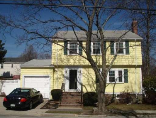 19 Regan Rd, Dorchester Center, MA 02124 - photo 1