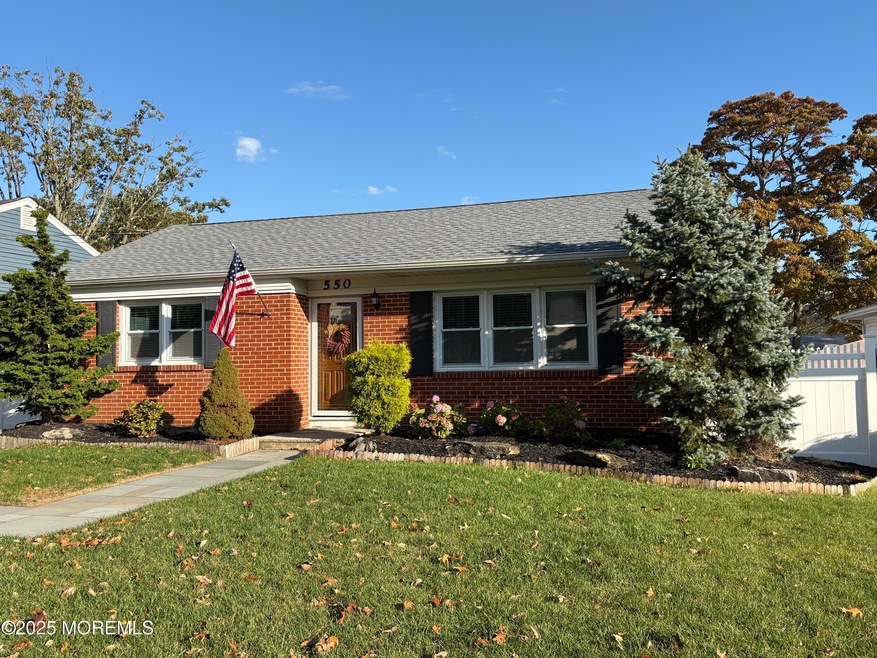 550 Crestview Terrace, Point Pleasant Boro, NJ 08742 - photo 1